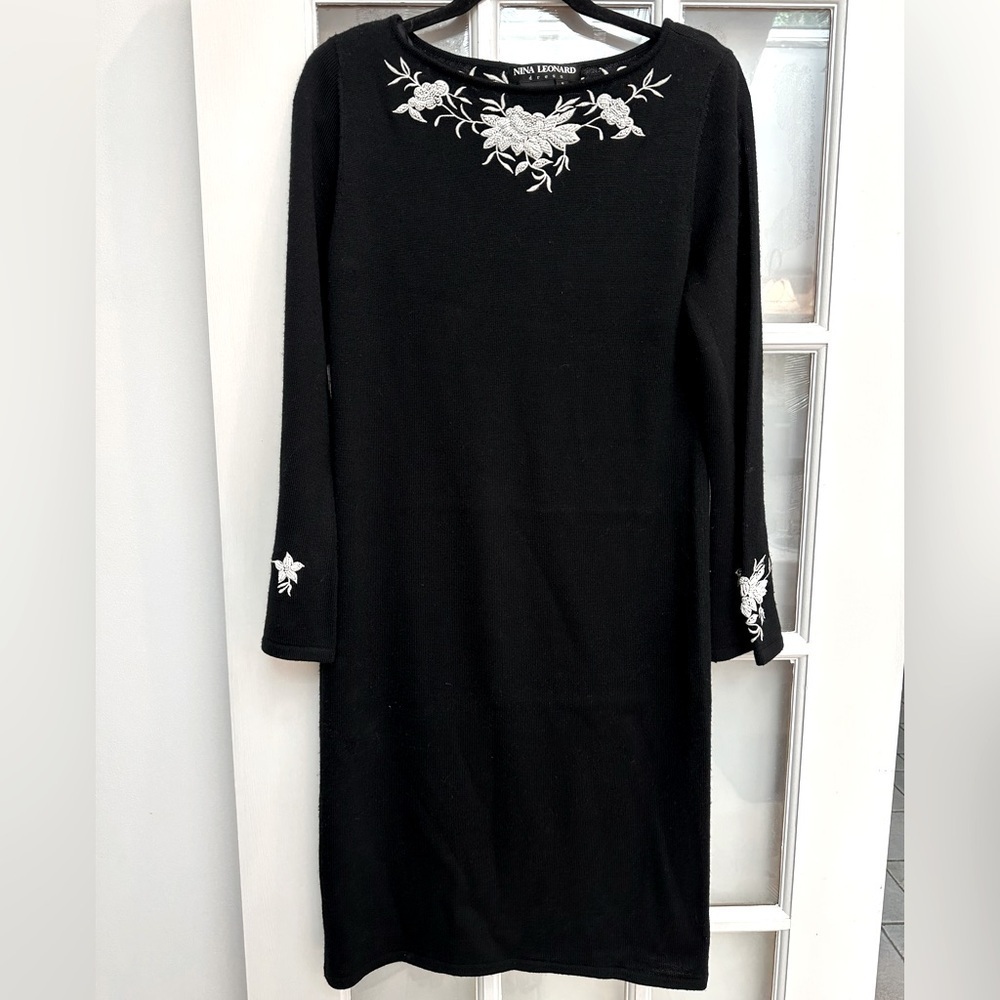 Vintage Nina Leonard Wool Black Midi Dress White Floral Beading Size Small S